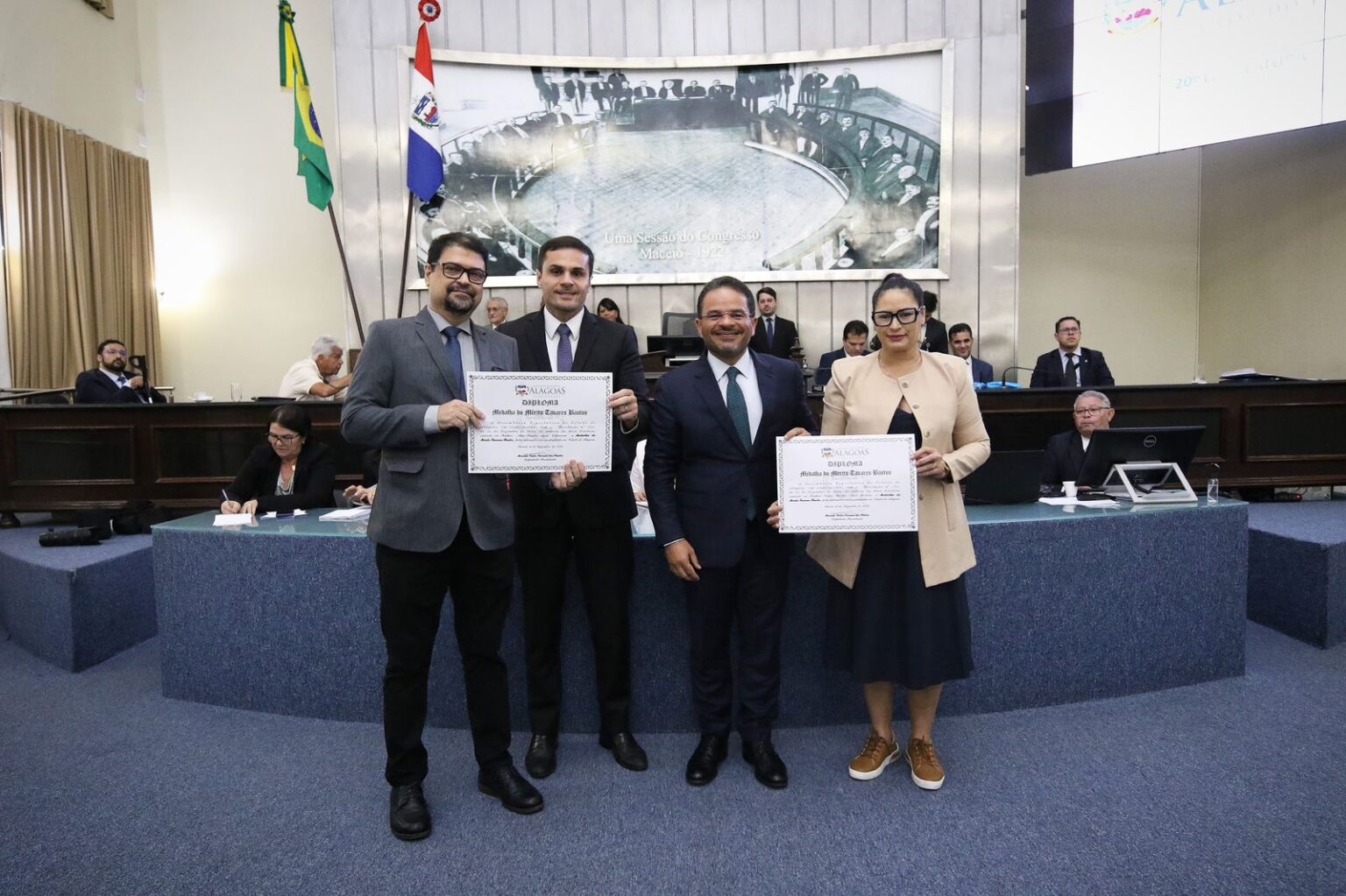 Sessão solene para apresentação do filme “Impeachment – Setembro, 1957, Sexta-feira 13” é realizada na Assembleia Legislativa