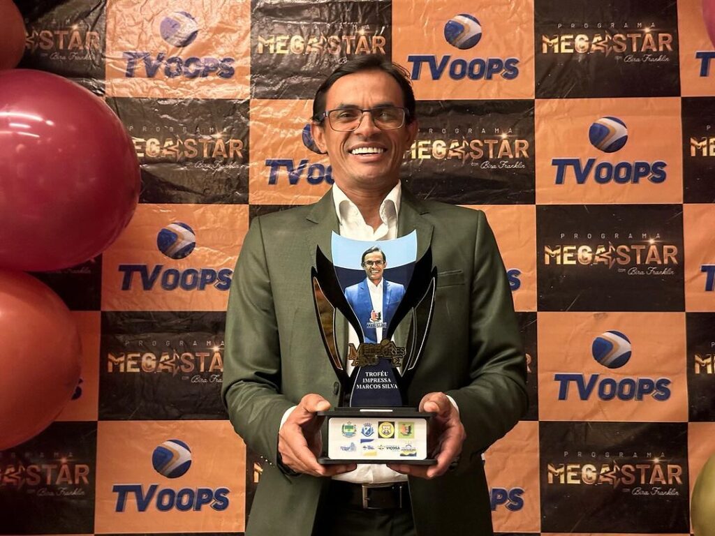 Prefeito de Messias leva o Troféu Imprensa no Prêmio Melhores do Ano da TV Oops