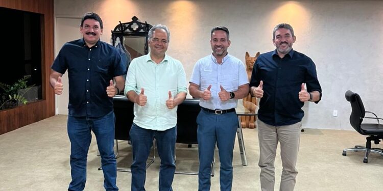 Douglas Barros se reúne com o governador e pede melhorias estruturais para o Pilar