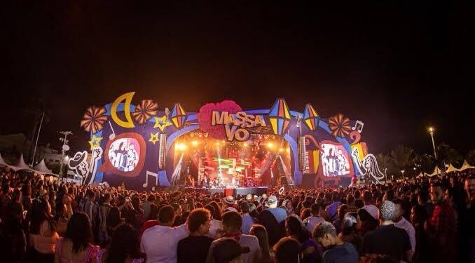Confira a ordem dos shows do primeiro dia do Verão Massayó 2024