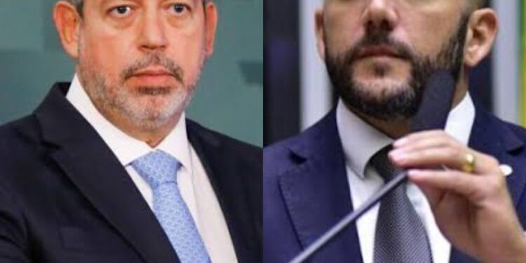 Lira liga para deputado alvo da PF