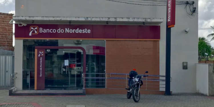 Concurso público do Banco do Nordeste tem vagas para 27 cidades no Maranhão e salário de R$ 3,7 mil