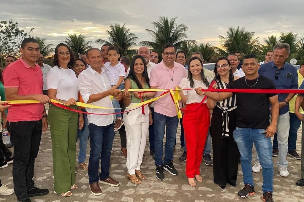 Prefeita Fernanda Cavalcanti participa de solenidade de inauguração de obras em São Luís do Quitunde
