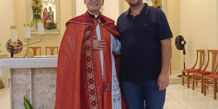 Kiko Pereira Participa Ativamente no Novenário de São Sebastião