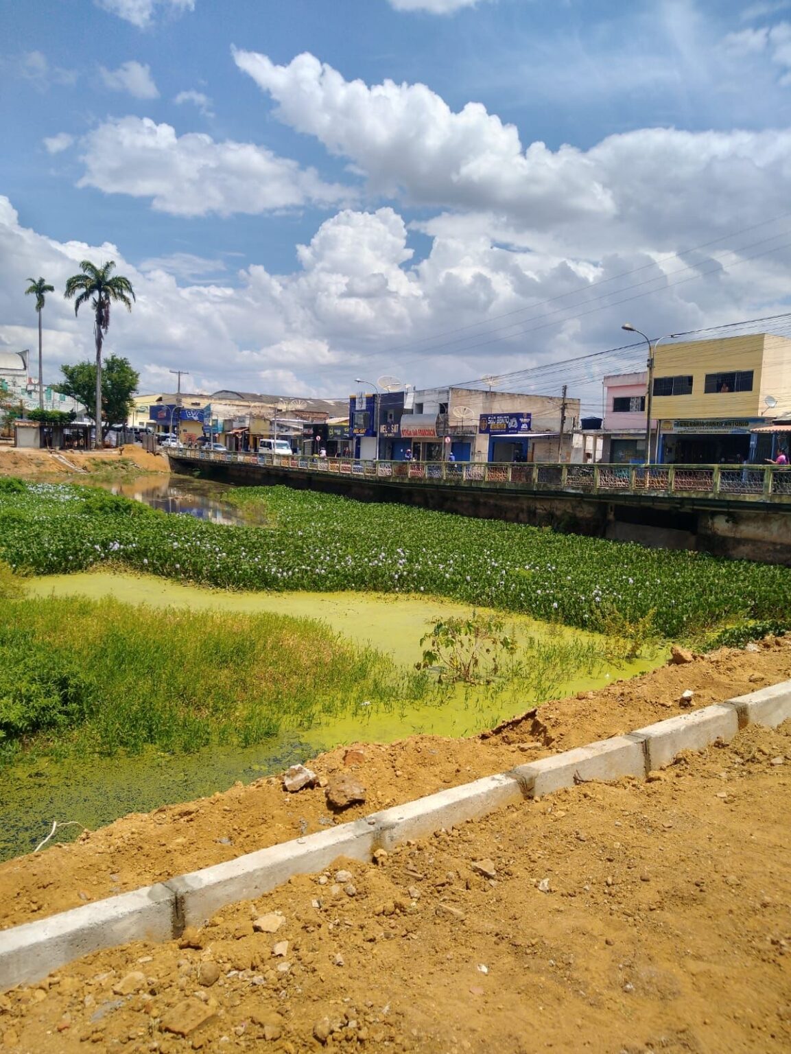 Obra em praça de Palmeira dos Índios tem R$ 15 milhões em irregularidades e licença ambiental suspensa pelo IMA