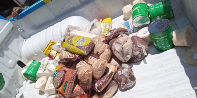 Vigilância Sanitária apreende 160 kg de alimentos impróprios para consumo na Ponta Verde