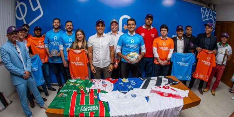 Prefeito JHC e Federação Alagoana de Futebol firmam parceria e promovem Copa Maceió é Massa