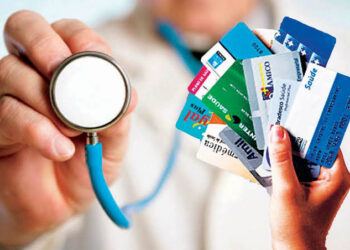 Brasileiros com Planos de Saúde Empresariais podem enfrentar reajuste de 25% em 2024, alerta consultoria AON