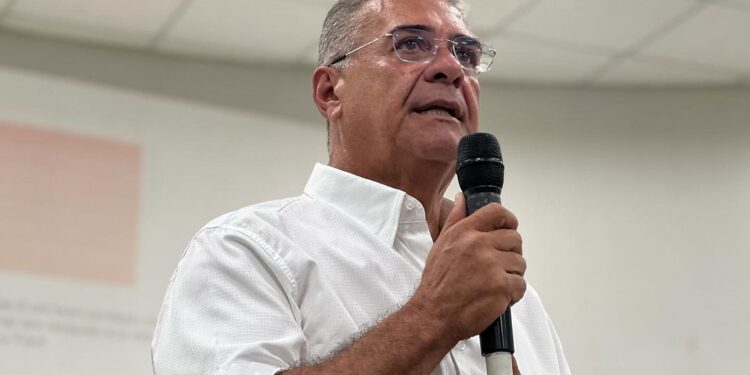 São Miguel dos Campos:  prefeito se reúne com novas lideranças da Atenção Básica de Saúde do município