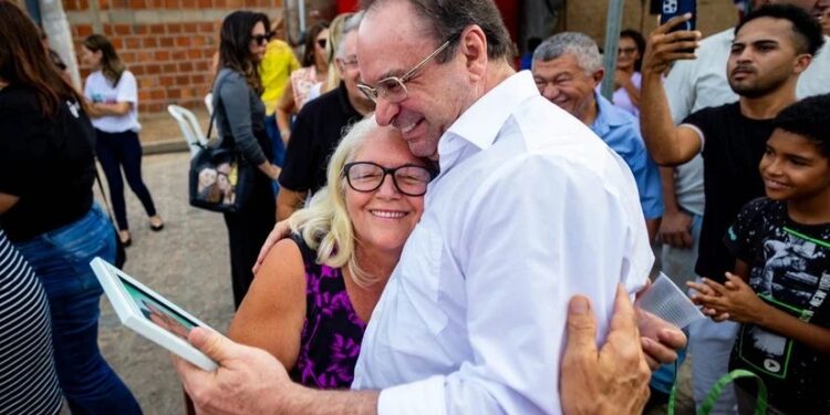 Em meio a emoção e compromisso renovado, prefeito Luciano Barbosa entrega UBS do Bom Sucesso