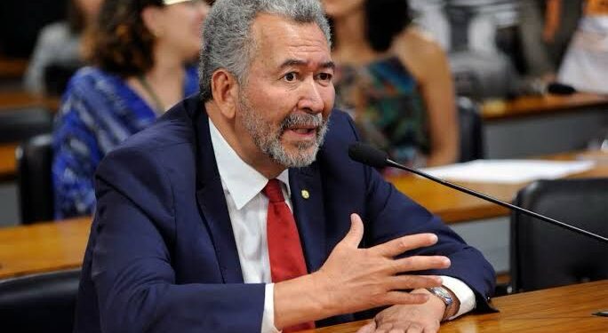 Paulão quer o Senado e se não for eleito ‘perde pra cima’ e vai cuidar dos netos