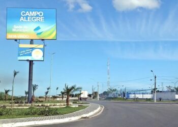 Vereador de Campo Alegre é detido por desacato durante desfile de bloco carnavalesco