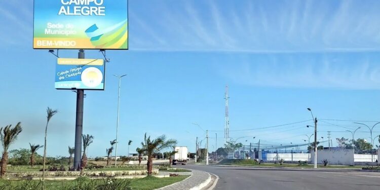 Vereador de Campo Alegre é detido por desacato durante desfile de bloco carnavalesco