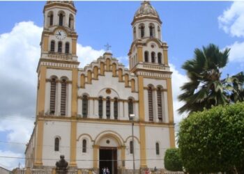 Templos religiosos superam número de hospitais e escolas em Alagoas, revela censo 2022