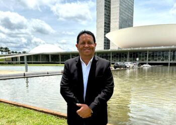 Prefeito de Minador do Negrão busca recursos em Brasília para impulsionar desenvolvimento