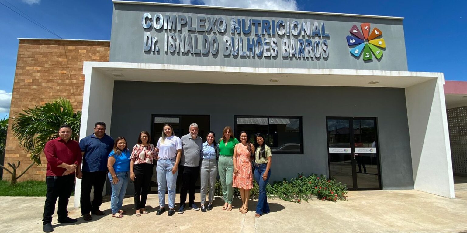 Secretárias conhecem Casa do Empreendedor e Complexo Nutricional de Santana do Ipanema