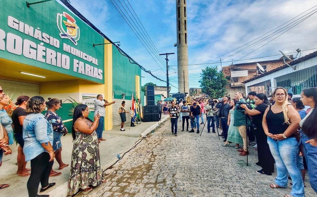 Barra de Santo Antônio: prefeitura reinaugura o Ginásio Municipal Rogério Farias