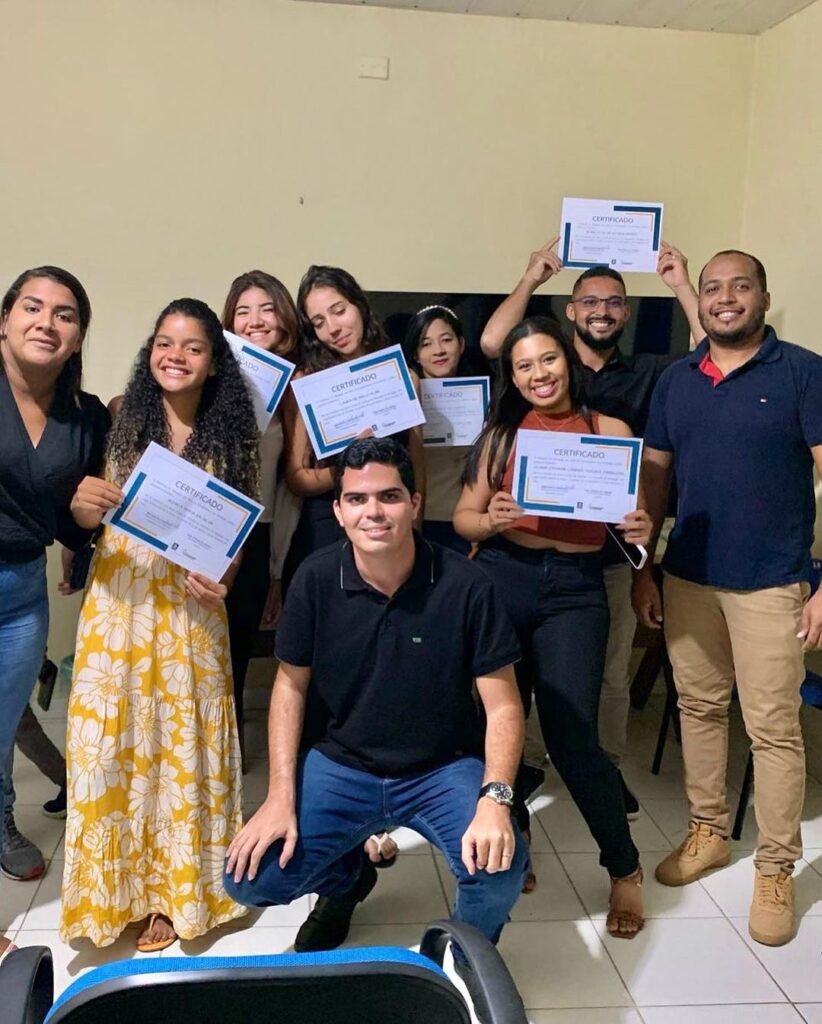 Prefeitura de Maragogi entrega certificados para alunos do curso de Oratória
