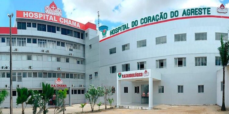 Hospital Chama de Arapiraca prepara demissão em massa e encerramento de Maternidade e UTI Coração