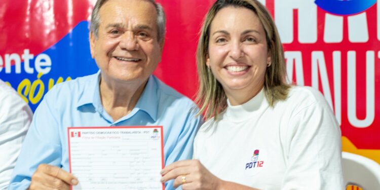 Força política de Thais Canuto fica evidente durante evento de filiação do PDT em Pilar