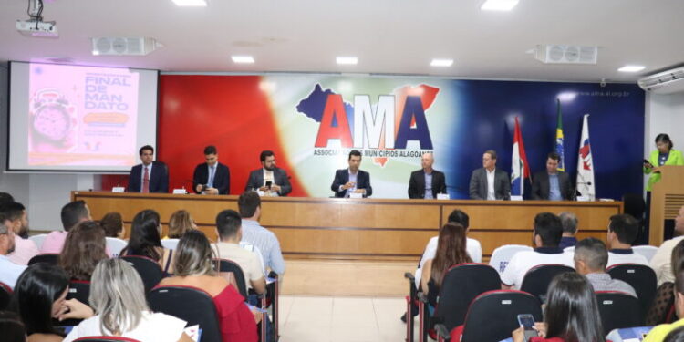 Capacitações na AMA avançam com curso sobre “Fim de Mandato” Municípios