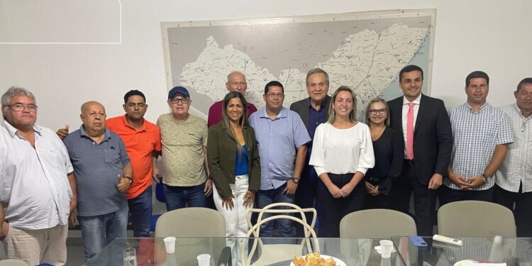 Novos ares: candidata à prefeitura de Pilar, Thais Canuto filia-se ao PDT