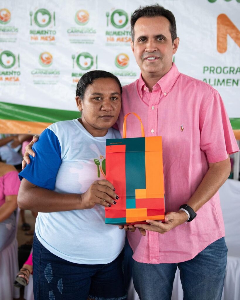 Carneiros: prefeitura realiza mais uma distribuição de cestas básicas do Programa Alimento na Mesa