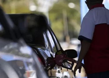 Etanol se torna mais vantajoso em AL e outros 12 estados com aumento do preço da gasolina