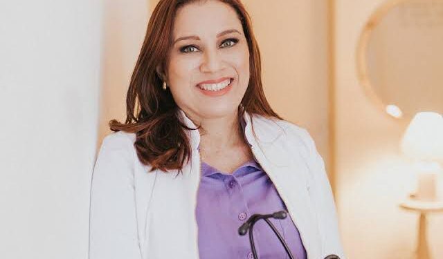 Quem é a falsa médica que cobrava R$ 450 e se dizia especialista em câncer em Maceió