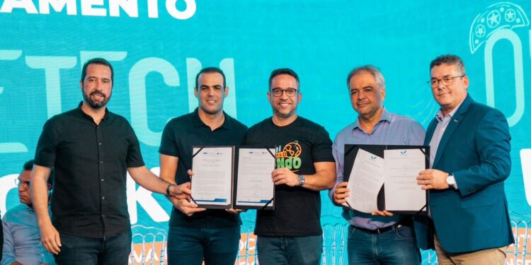 Governador anuncia expansão do Polo Tecnológico e lança linha de crédito para setor de inovação