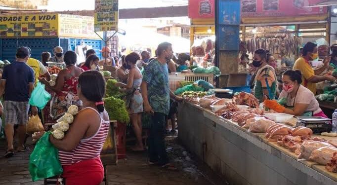 Com três anos de atraso, JHC deve anunciar agora o novo Mercado Público de Maceió