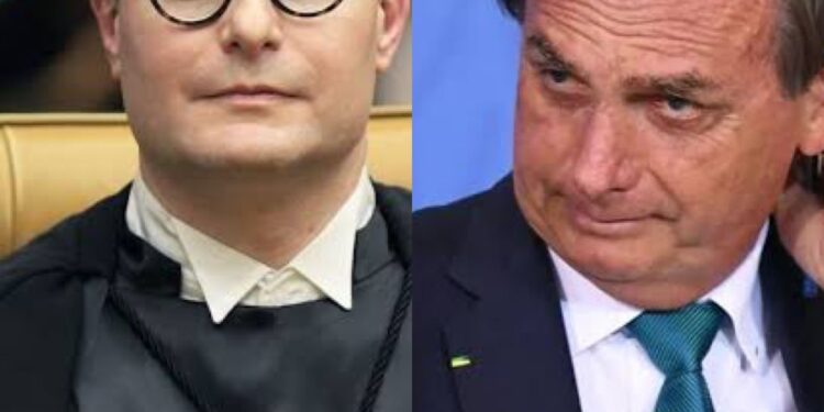 Ministro Zanin se declara impedido de julgar recurso de Bolsonaro
