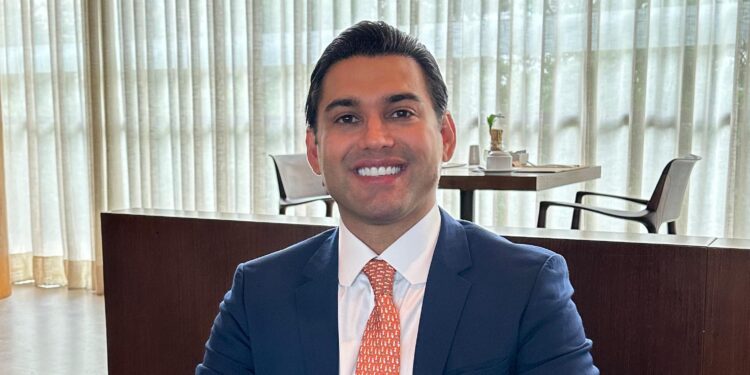 De Prefeito a Diretor-Presidente da Caixa Assistência no Brasil