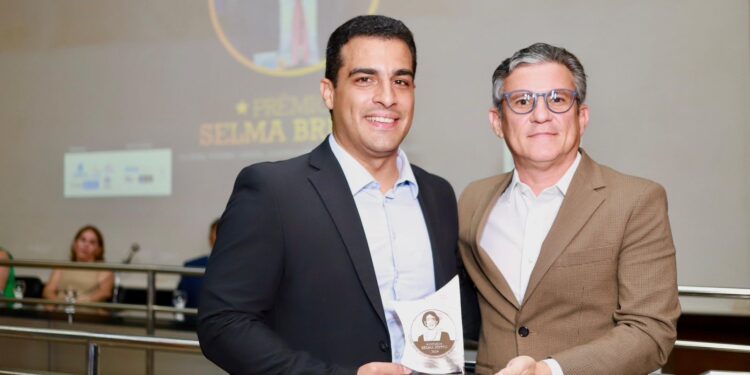 Gestão da Câmara Municipal de Maceió é homenageada no 9° Prêmio Selma Britto