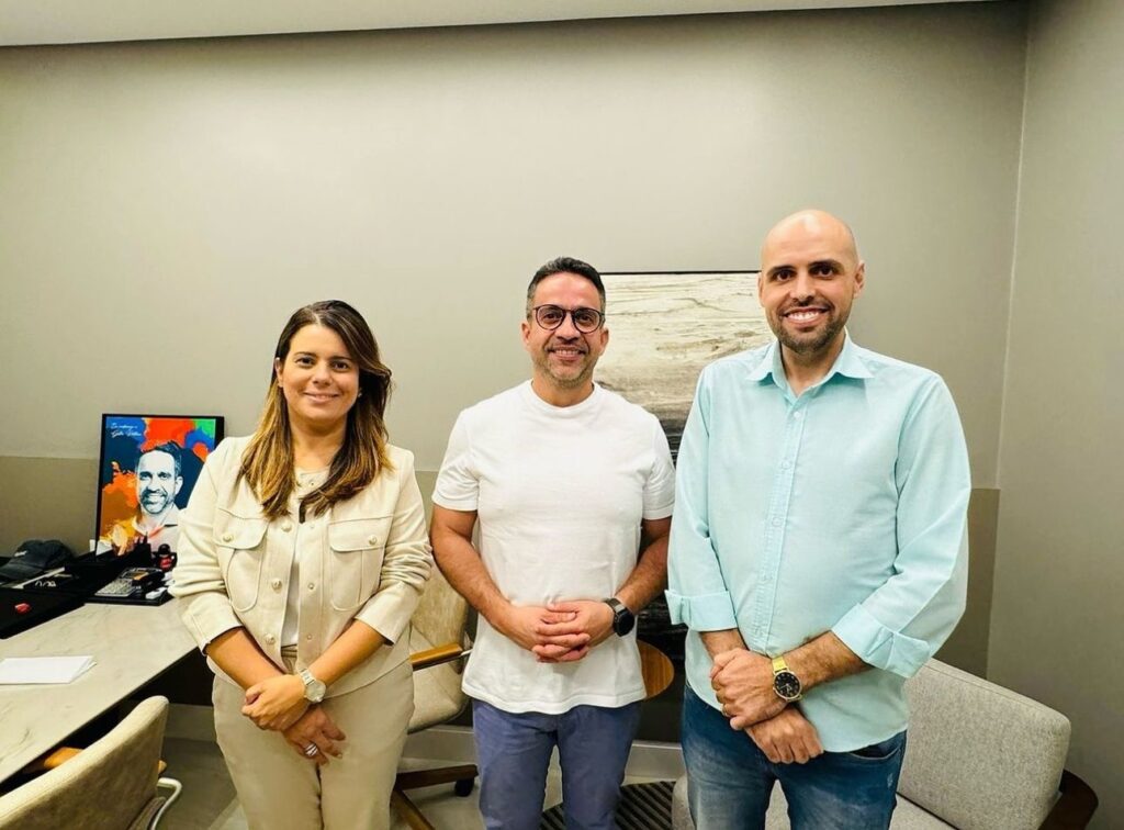 Paulo Dantas anuncia mais uma mudança em secretariado; outras alterações são esperadas até sexta