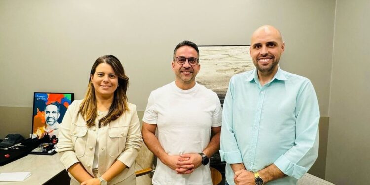 Paulo Dantas anuncia mais uma mudança em secretariado; outras alterações são esperadas até sexta