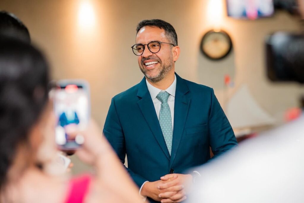 Paulo vai mudar mais dois secretários nesta segunda-feira