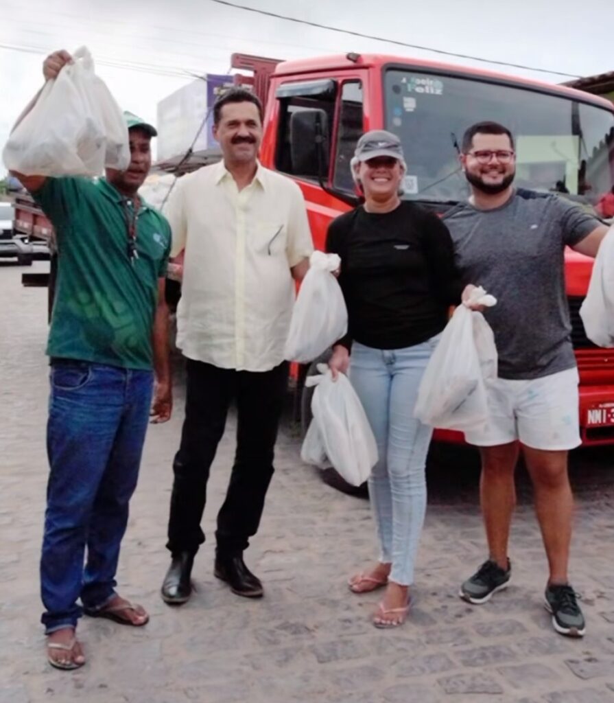 Limoeiro de Anadia: prefeito Marlan Ferreira realiza entrega de peixe para Semana Santa