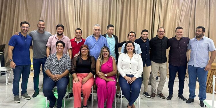 Sob a liderança de Alfredo Gaspar, União Brasil aumenta base em Palmeira dos Índios