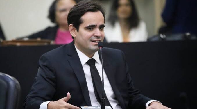Lelo Maia também ganha com a saída de Galba Novaes da Assembleia