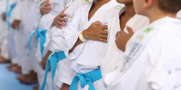 Judô contra a desigualdade: Instituto Tiago Camilo chega a Alagoas com missão de transformação social