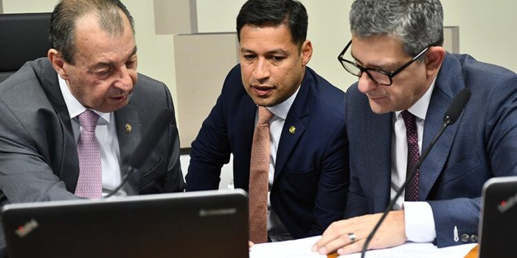 CPI da Braskem encomenda pesquisa para avaliar opinião das vítimas sobre acordos firmados