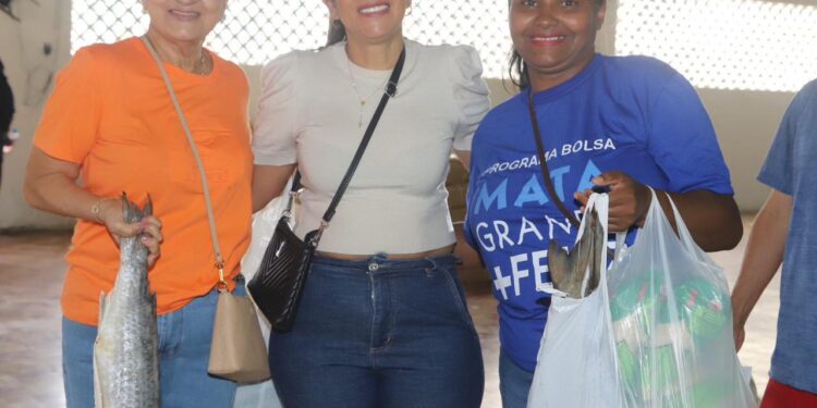 Mata Grande: prefeitura antecipa parcela do Mata Grande Mais Feliz e distribui 30 toneladas de alimento na Semana Santa