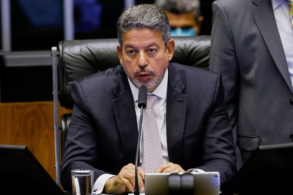 Arthur Lira define data para anunciar seu candidato à Presidência da Câmara