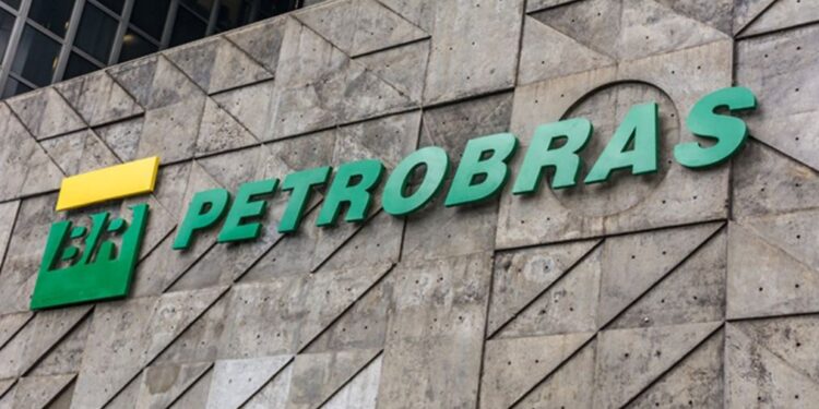 Petrobras perde R$ 34,7 bi em valor de mercado e puxa Bolsa após demissão de Prates