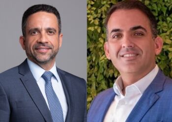 Governador Alfineta Prefeito de Pilar Durante Festividades de São João