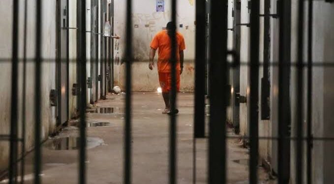 Alagoas: mais de 40% da população carcerária é de presos provisórios