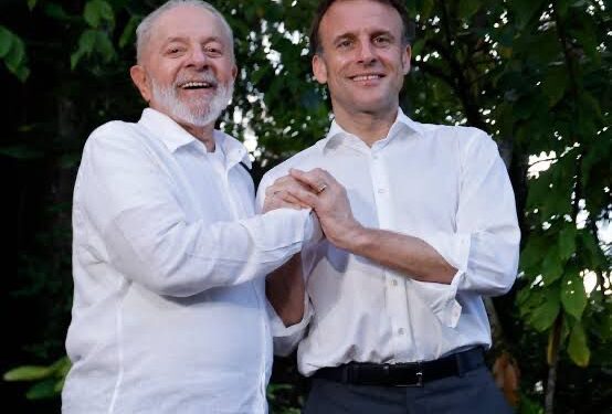 Lula comemora vitória da esquerda na França “grandeza e maturidade”