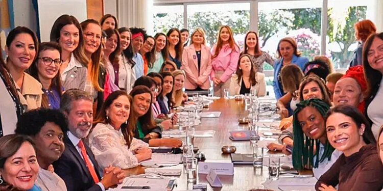 Encontro de Mulheres Parlamentares no Fórum do G20 em Maceió
