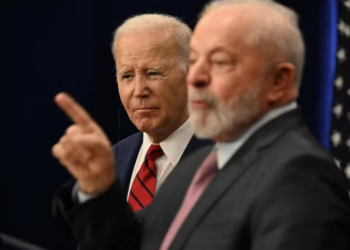 Lula e Biden apoiam divulgação de atas da eleição na Venezuela